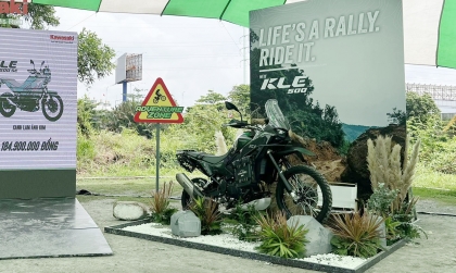 Thế giới 2 bánh: Kawasaki KLE500 chính thức ra mắt, hai phiên bản khởi điểm từ 175 triệu đồng